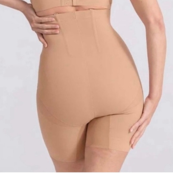 Honeylove Women's Superpower Shorts Sand
Brown Compression Flexible Boning Small - Picture 2 of 14